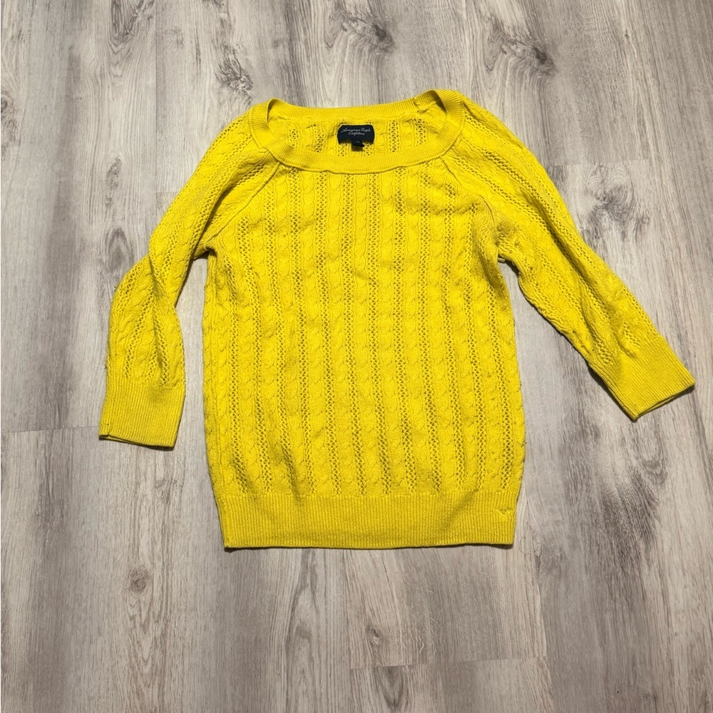 American Eagle Sweater